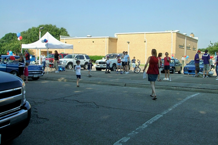 Spring Creek Memorial Day Parade 2009 PreParade 06.JPG